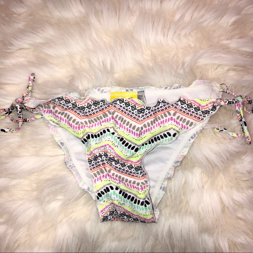 LA Hearts Cheeky Bikini Bottoms